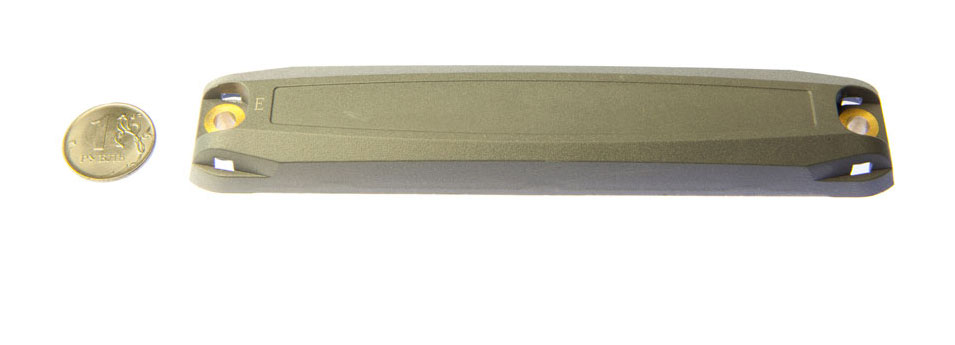 UHF RFID метка в корпусе повышенной прочности